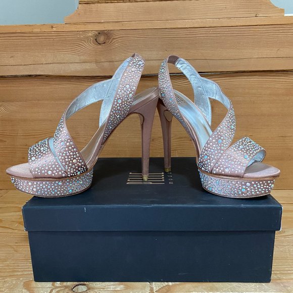 Pelle Moda Dress Heels - Picture 4 of 6